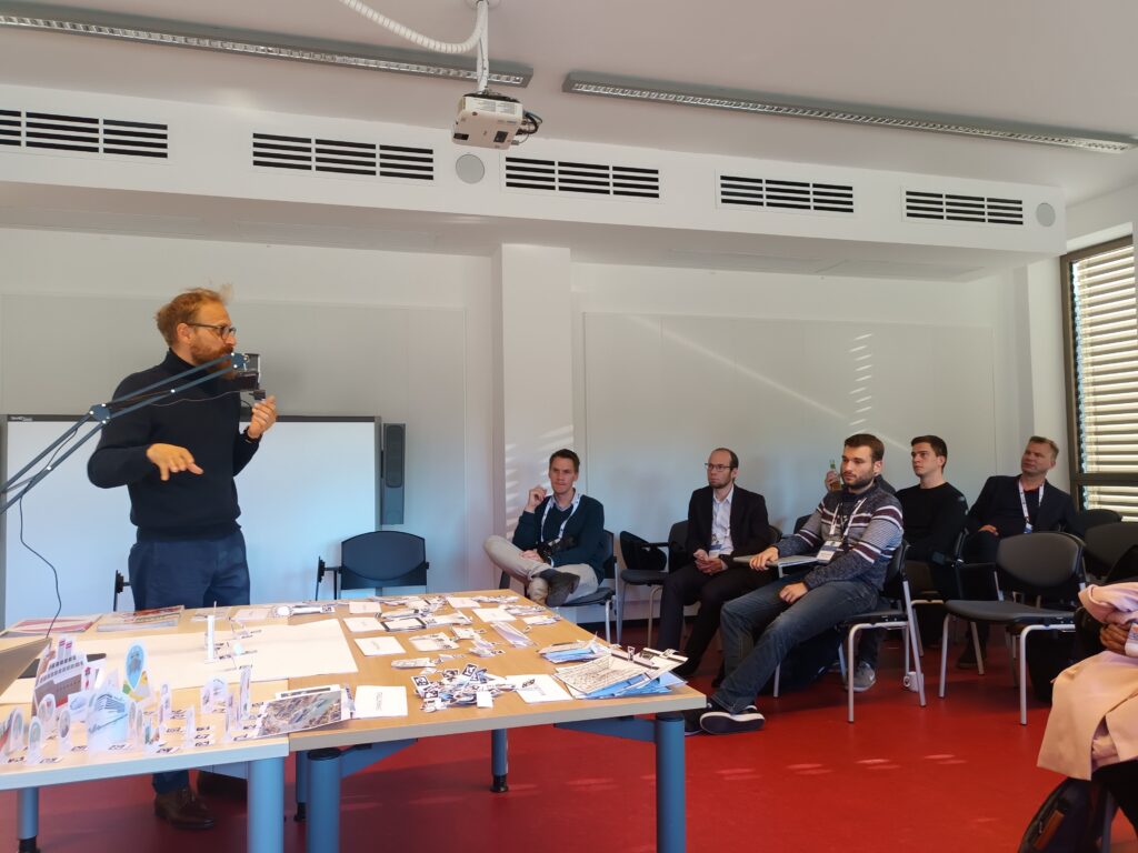 Take a virtual tour of our lab!