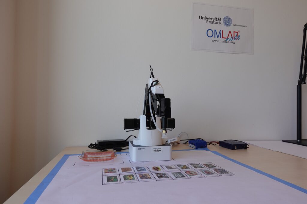 Take a virtual tour of our lab!