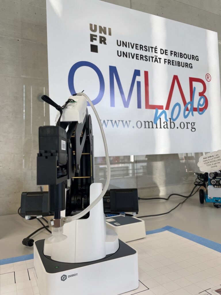 Take a virtual tour of our lab!