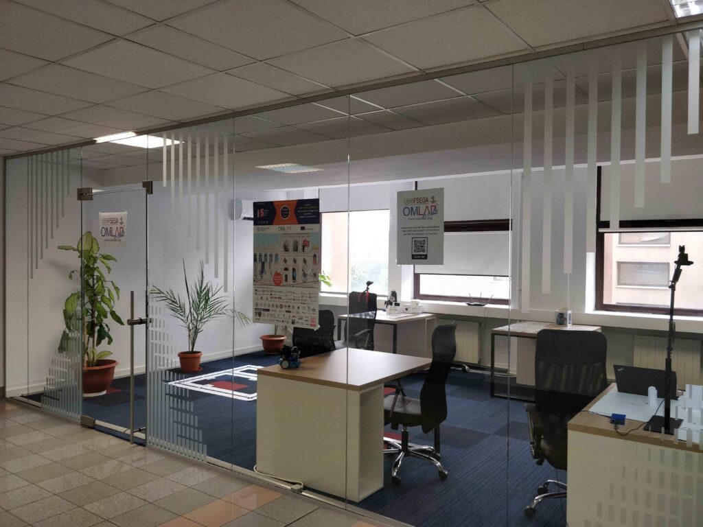 Have a virtual tour of our lab!