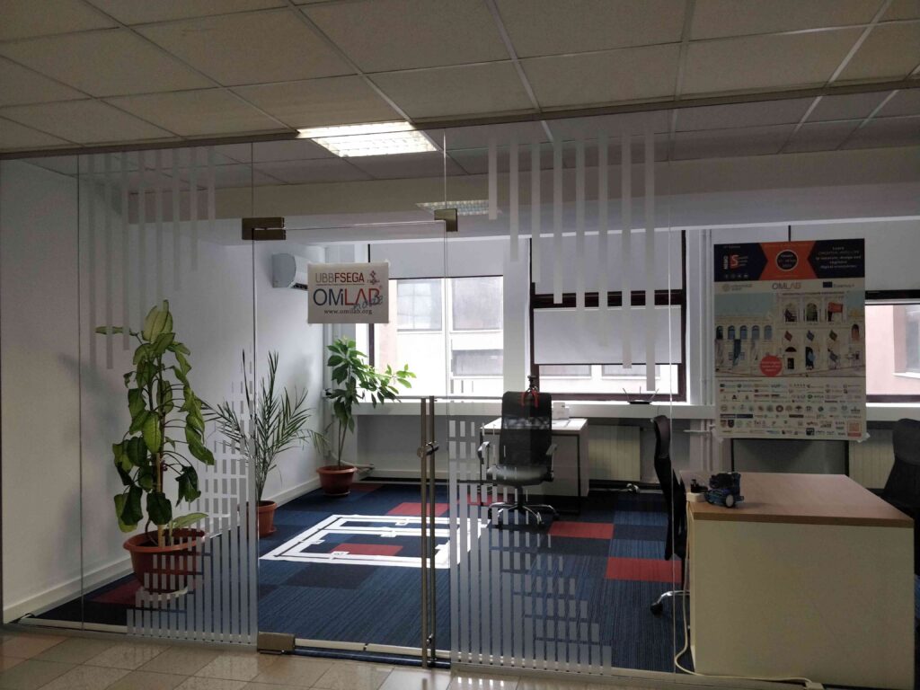 Have a virtual tour of our lab!