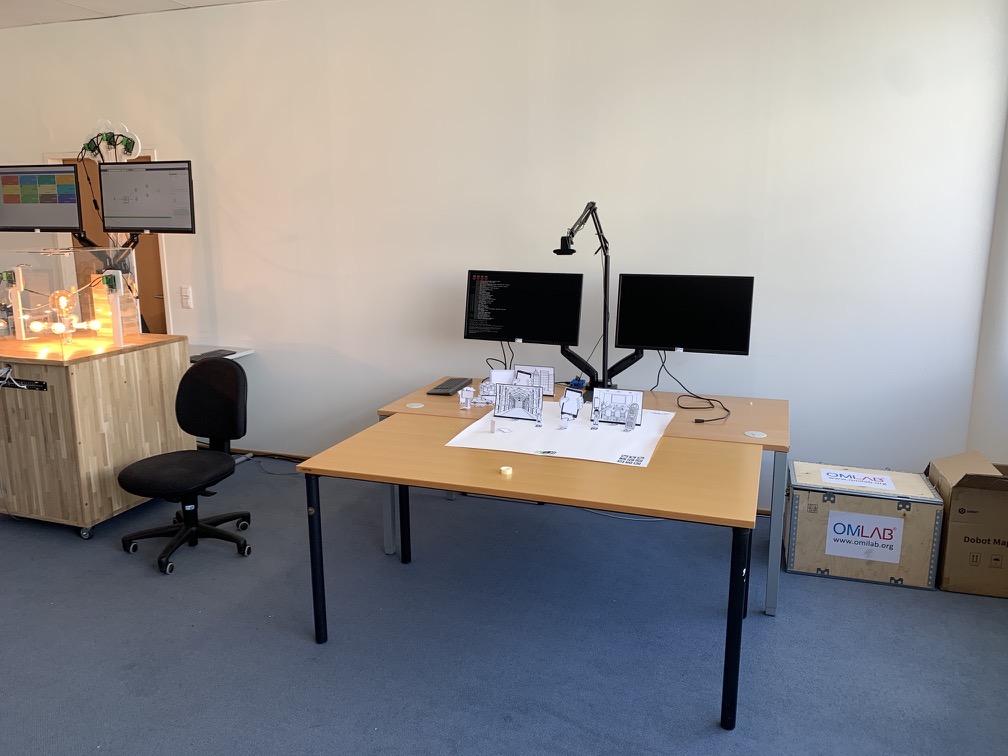 Take a virtual tour of our lab!