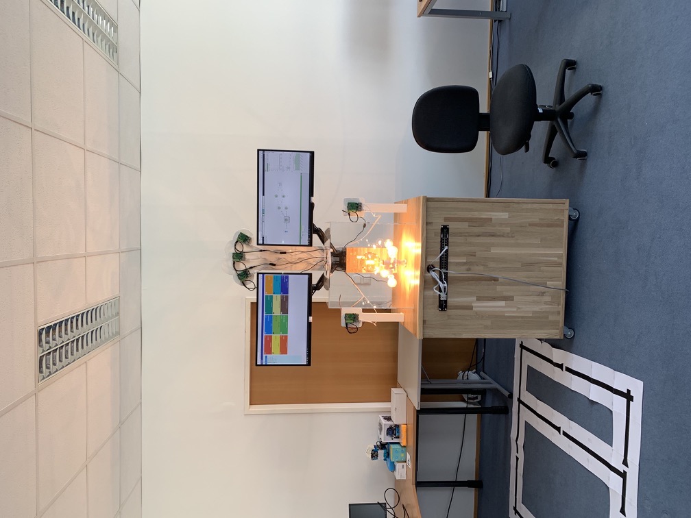 Take a virtual tour of our lab!