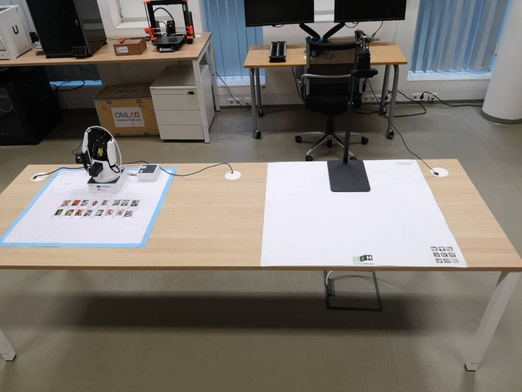 Take a virtual tour of our lab!