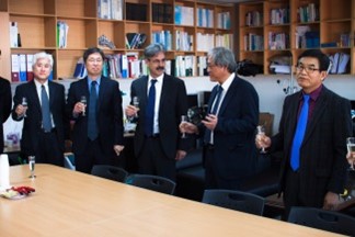 Have a virtual look at the OMiLAB!