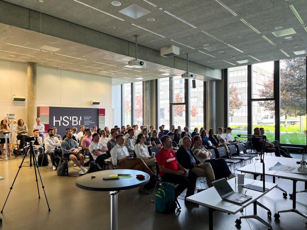 Take a virtual tour of our lab!