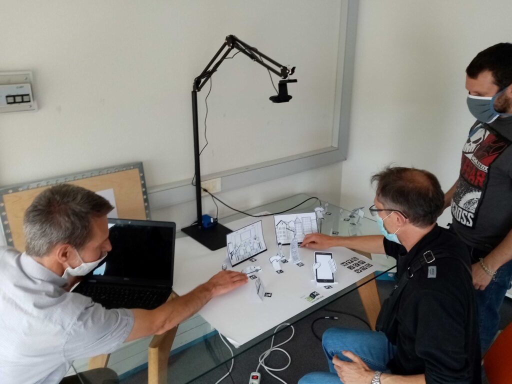 Take a virtual tour of our lab!